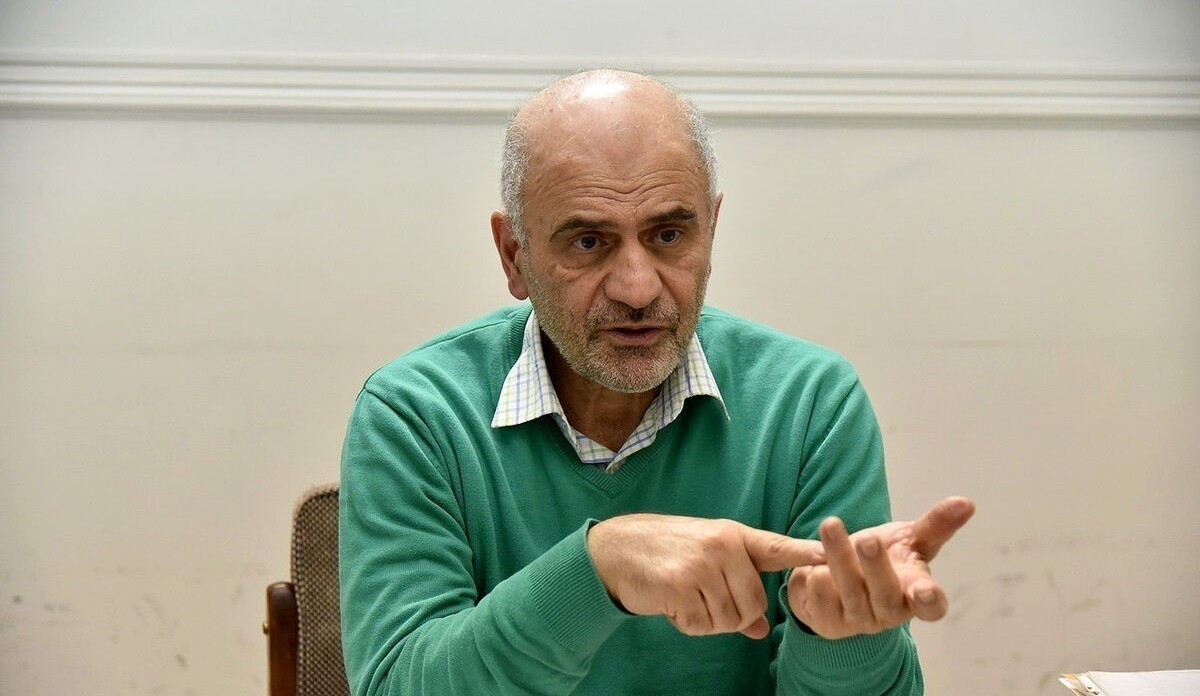 بسیاری از مردم نمی توانند تولیدات خودشان را بفروشند