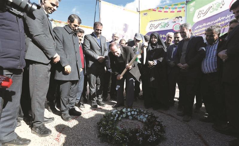 ۲ و نیم همت سرمایه گذاری فولاد مبارکه در شهرستان مبارکه