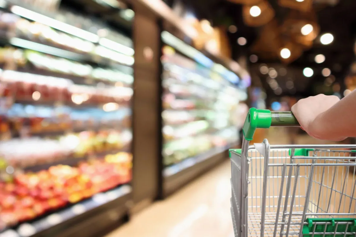 در آبان ماه ۱۴۰۴ تورم نقطه به نقطه خانوارهای کشور، ۴۹.۴ درصد