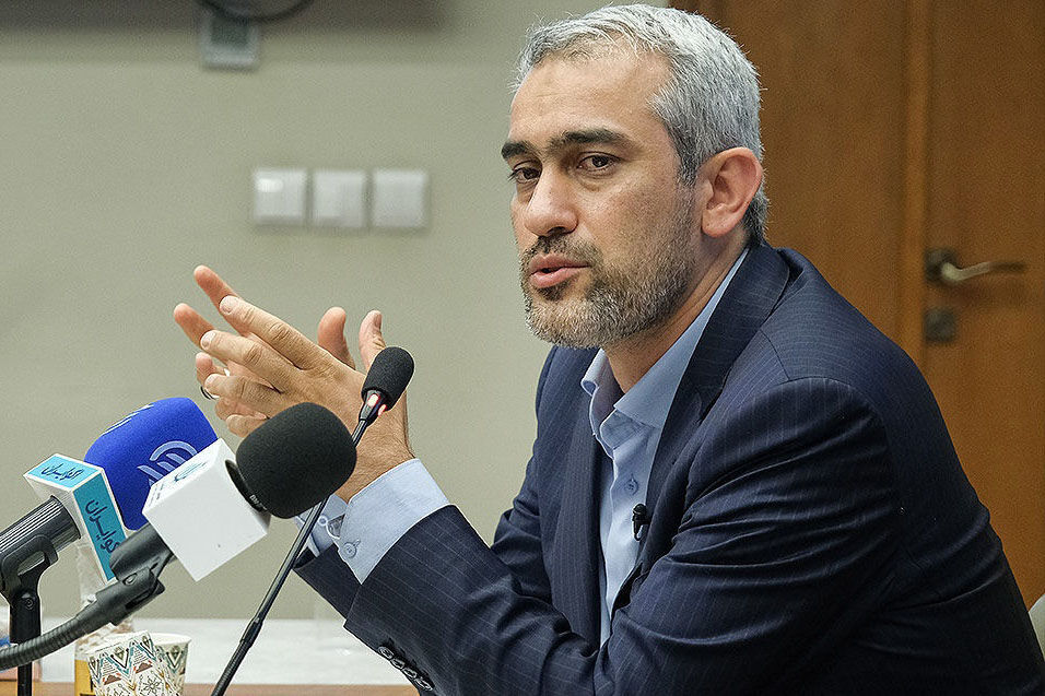 سرمایه های مردم و بنگاه های اقتصادی در صندوق های ارزی صیانت می شود