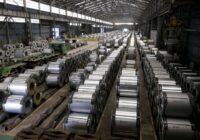 به گفته وزیر اقتصاد می‌تواند منابع «زیر خاک مانده» مردم را به جریان تولید بازگرداند