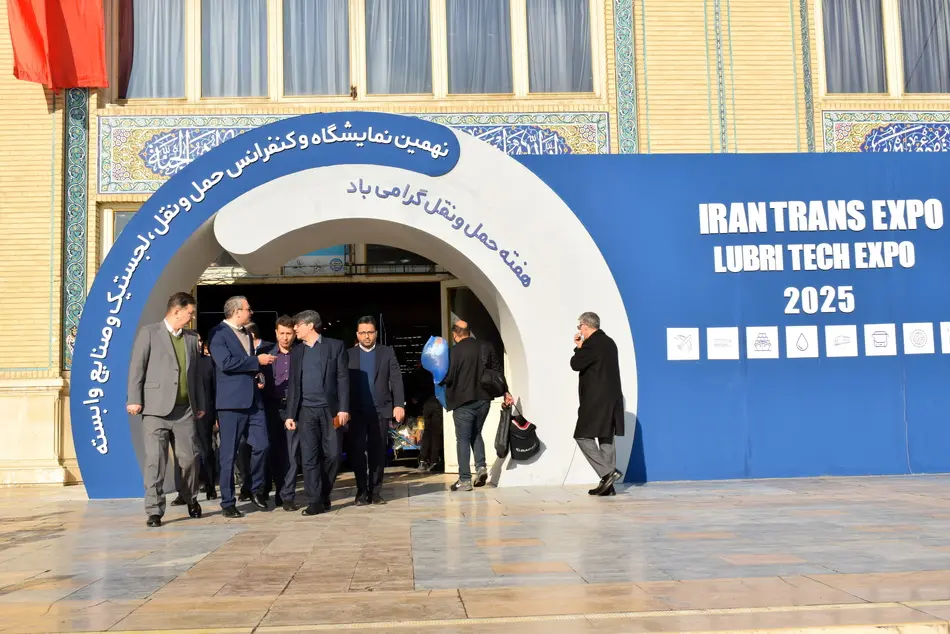 گشایش نهمین نمایشگاه حمل و نقل و لجستیک