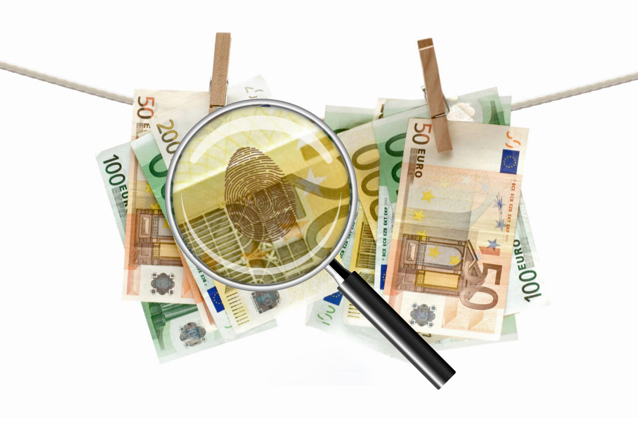 راه‌اندازی پایگاه جامع اطلاعات شغلی برای مقابله با پولشویی