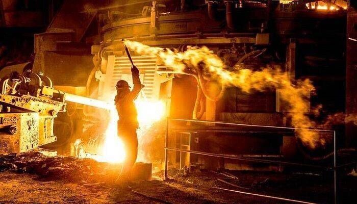 وزیر صمت از اعطای مجوز به فولاد مبارکه برای واردات ورق گرم خبر داد