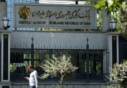 بازسازی، بهانه‌ای برای رشد افسارگسیخته نقدینگی نمی‌شود
