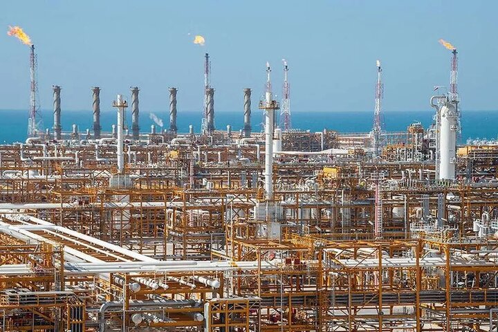 تأکید بر تسریع بازسازی با تکیه بر توان داخلی