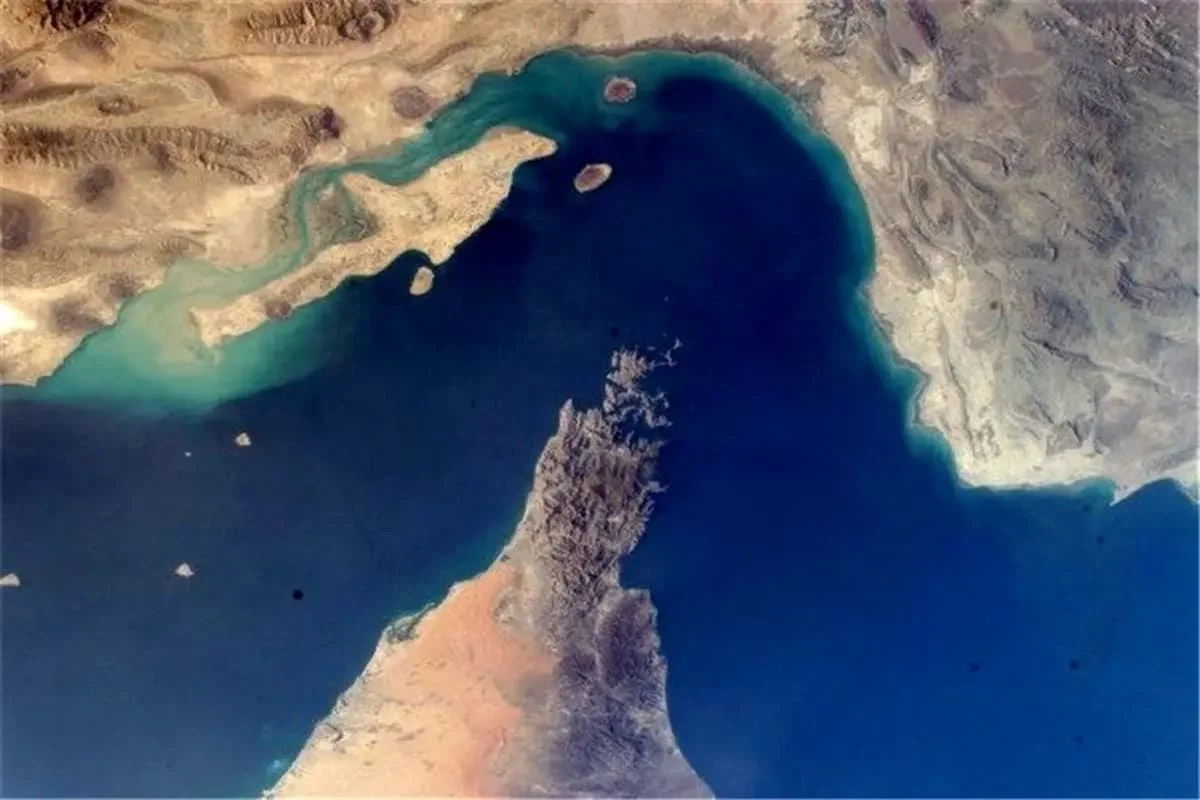 تنگه هرمز؛ شاهراه انرژی جهان در کانون جنگ